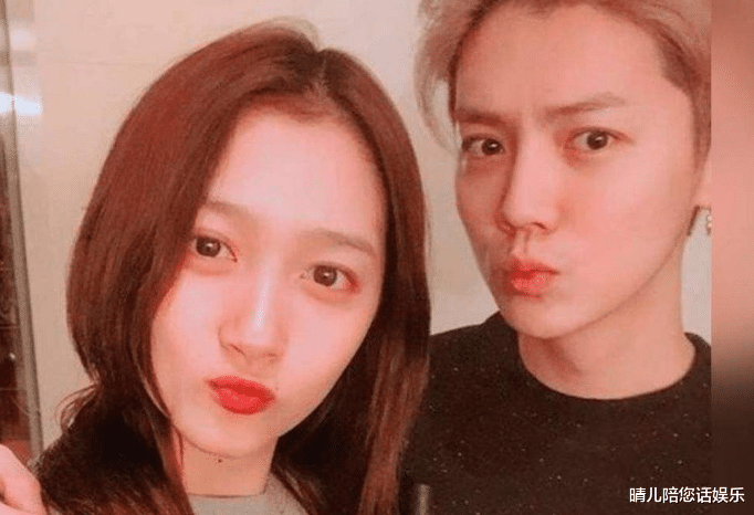 『关晓彤』关晓彤更换情侣头像，对方却不是鹿晗，看清是谁后，众人拍手称赞