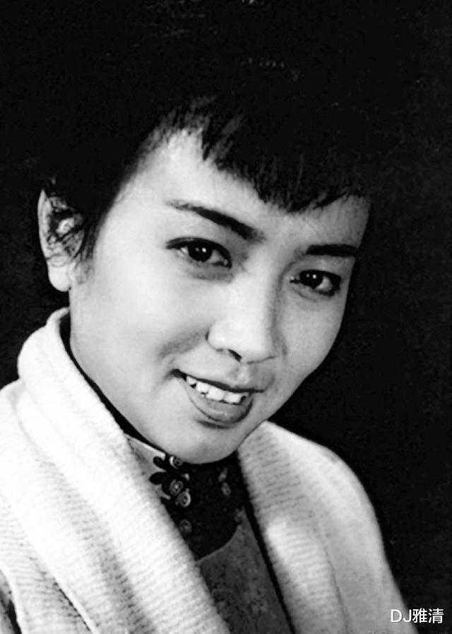 刘晓庆：培养李秀明，留住刘晓庆，他把一生都交给了北影厂，却不让子女学电影