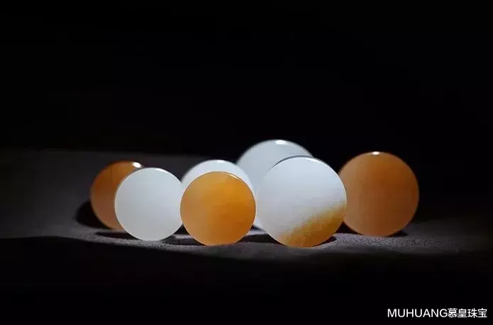 |和田玉中的“甜品”——糖玉