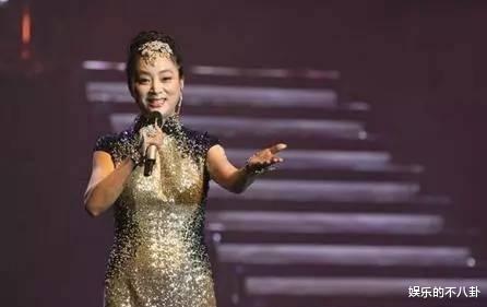 毛阿敏@她被毛阿敏抢走饭碗,一怒之下退出娱乐圈,被打成脑震荡靠做保姆为生?