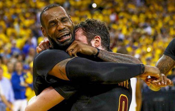 斯蒂芬·库里|16年总冠军是库里背传给詹姆斯，而不是詹姆斯凭实力拿下的？