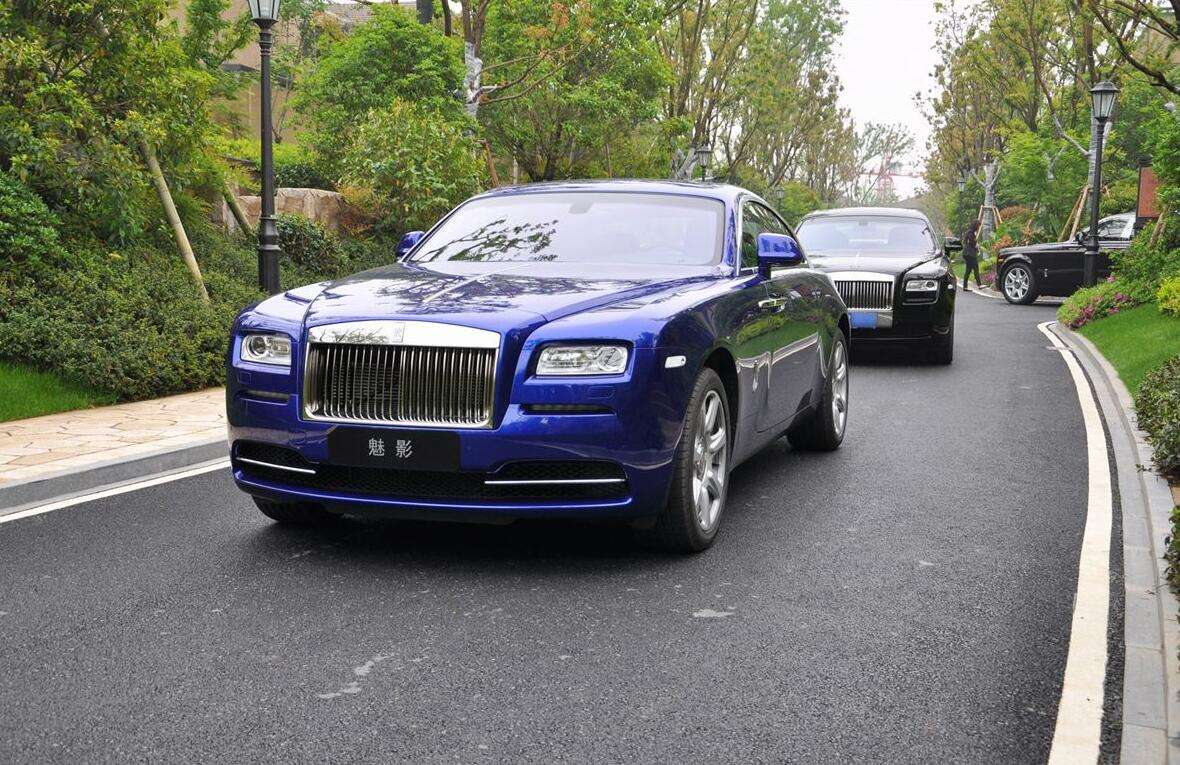 [宝马5系]26岁、36岁、46岁能开上这几款车，你就是别人羡慕的对象