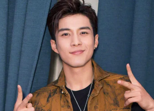 王一博：《这就是街舞》还未播，网曝王一博录新综艺，看清合作搭档激动了