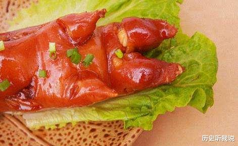 沈万三|朱元璋想除掉沈万三,便指着猪蹄问叫啥,沈万三3个字保住人头