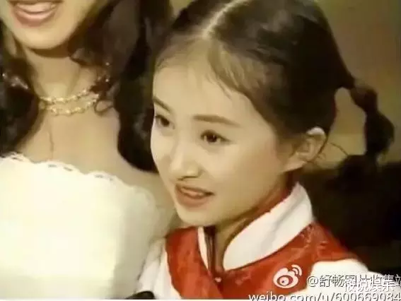 舒畅|好好的一张脸，舒畅为什么把它整成这个样子，到底是图什么？
