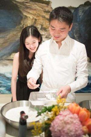 央视春晚@刘强东为什么要娶章泽天?涂磊一语道破背后原因!