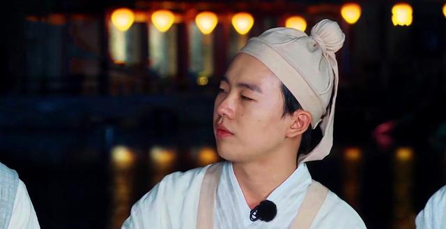 奔跑吧兄弟@《奔跑吧》导演江郎才尽，节目翻炒上一季冷饭，真拿观众当傻子