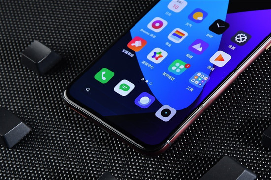 |兼备良好游戏性能的几款手机，价格就三四千，很适合学生党