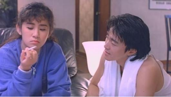 梅艳芳|梅艳芳遭她“背叛”，赵雅芝见她转身就走，直言看到她就觉得恶心！