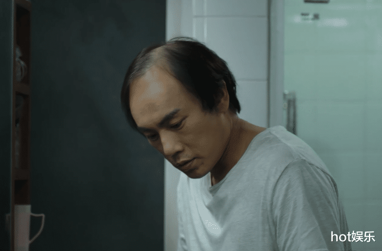 【秦昊】《隐秘的角落》都吹秦昊演技好,张颂文打牌这场戏,才叫“绝”!