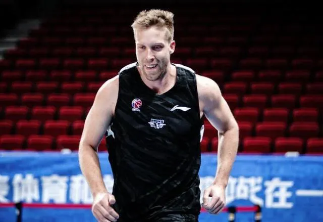 鄭惟桐|林書豪最新消息來了！連CBA也要拋棄他啊，太慘了吧