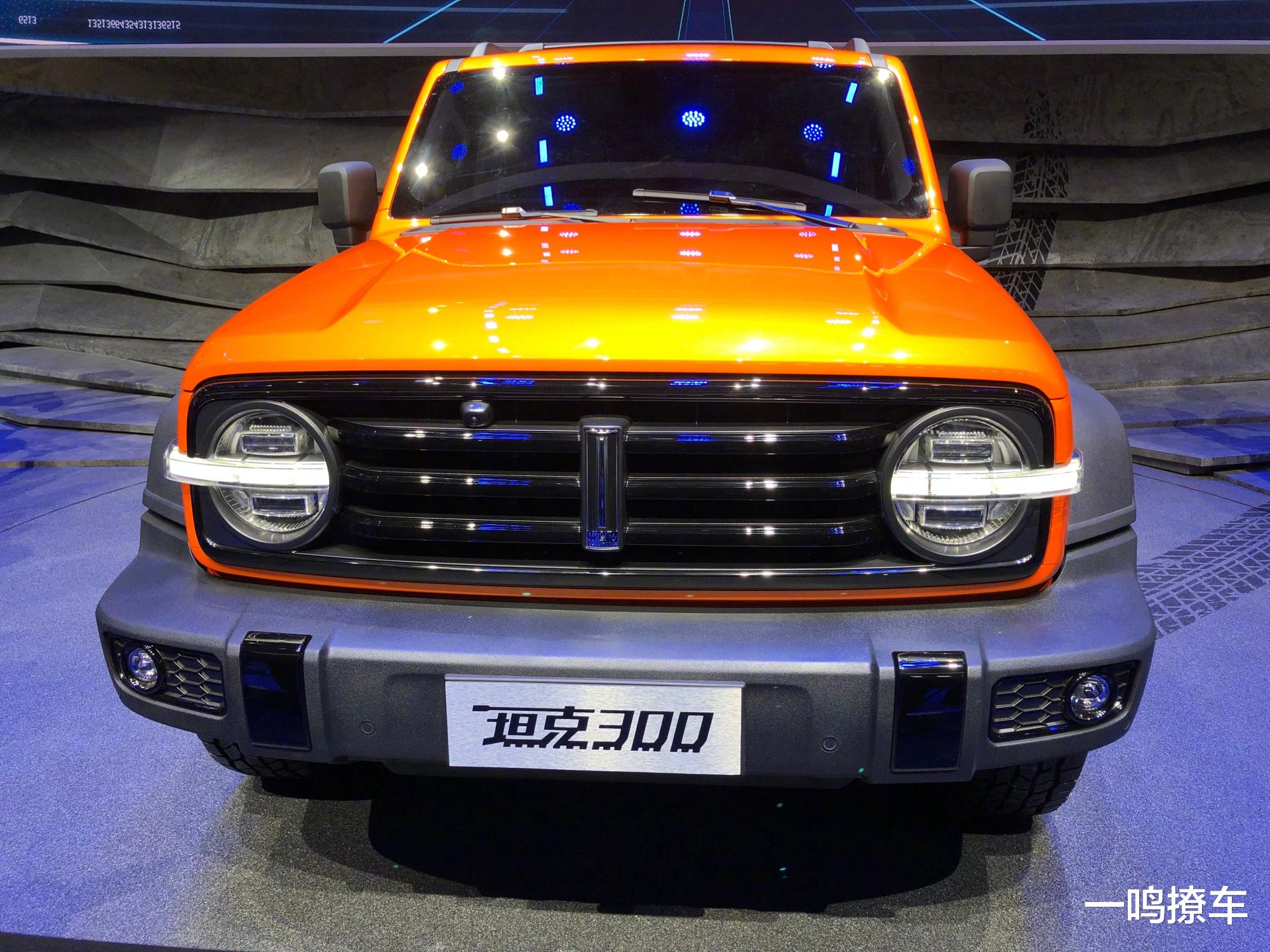 长安汽车|长城坦克300成都车展实拍，配梯形大梁+分时四驱，越野不输奔驰G