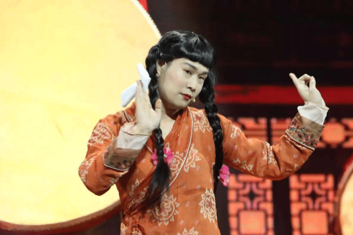 赵本山|因一部戏而自毁前程，师傅来了都救不了他，网友：自作孽不可活