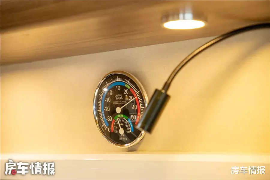 房车|退休夫妻选房车，这款大通房车咋样？2.0T自动挡性价比高不用加装