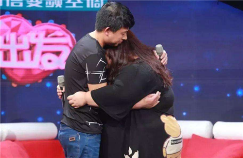 茼蒿|还记得被男友养到300斤的校花吗？曾睡塌3张床，如今模样让人唏嘘