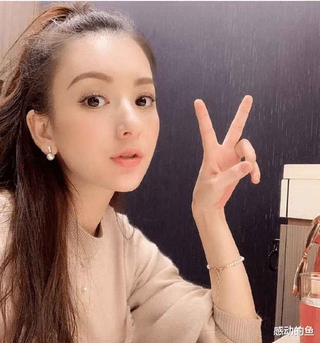 方媛|嫁豪门3年，33岁方媛狂删恩爱照：娶了网红的天王，才不是傻白甜