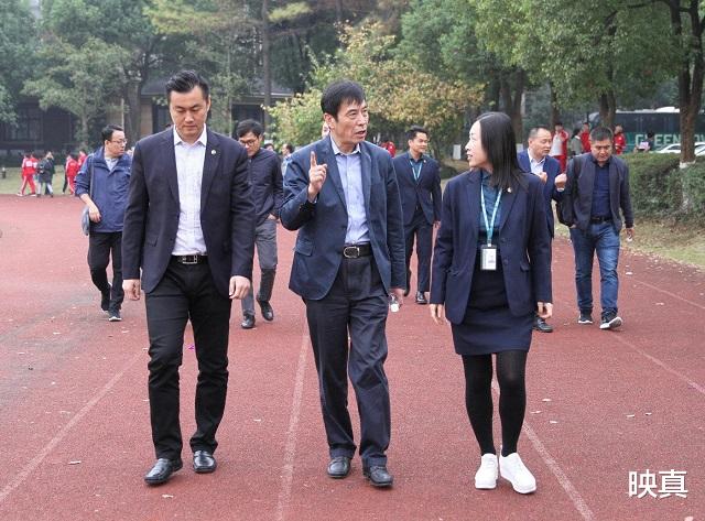 陈戌源 为改革裁员18000人，不惜得罪李嘉诚，花10年让上海港成世界第一