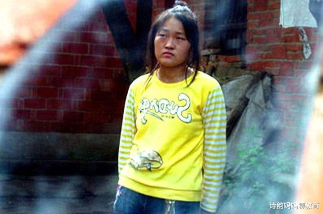 女孩|当年高考故意考0分,试卷写满对高考不满的女孩,现状如何?