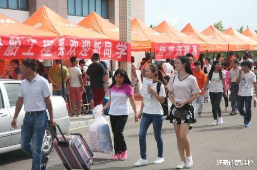 高校|我国共有39所985大学，可分为5个档次，第一档“毋庸置疑”