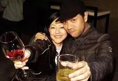 「舒淇」“嗜酒如命”的5位女星，第3位不喝酒不睡觉，第5位把酒当水喝