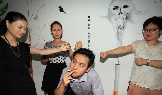 [熬夜]血栓的“元凶”被找到，忠告：若不想给血管添堵，4事尽早改之