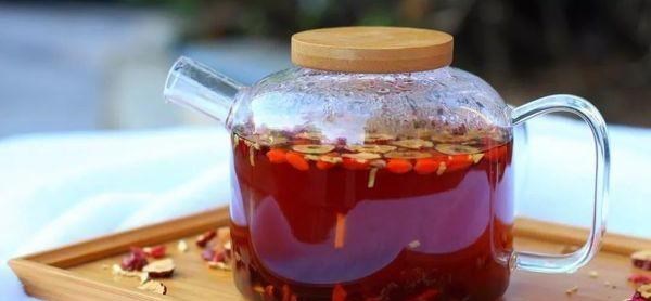 「驱寒」生姜加三物,驱寒除湿暖脾胃,湿气没了,脾胃强了,皮肤白白嫩嫩