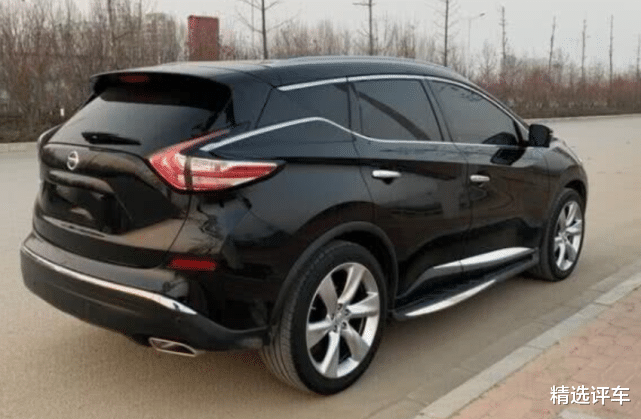 [丰田汉兰达]4.9米楼兰跌破20W了，还看汉兰达？配2.5L+7挡CVT，四轮独悬