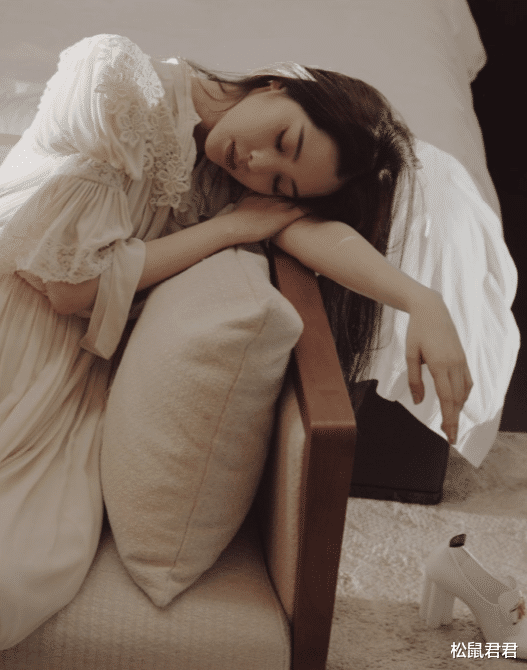 美甲|欧阳娜娜的“空气美甲”火了,看似很贵却不夸张,这才是最低调的炫富