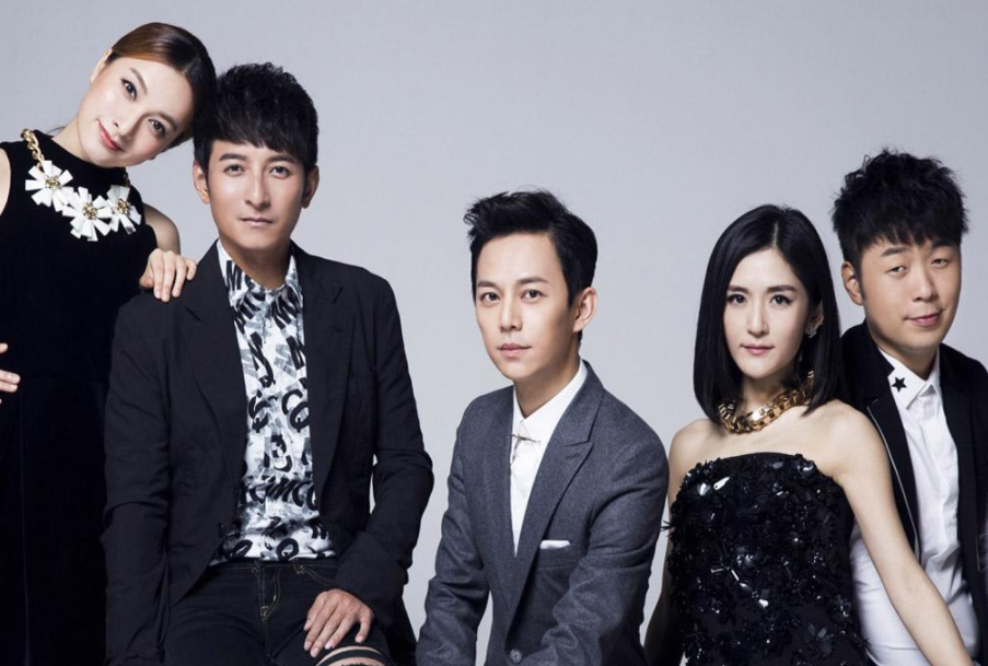 快乐大本营■《快乐大本营》下期阵容强大，嘉宾全是当红偶像，他最令人期待