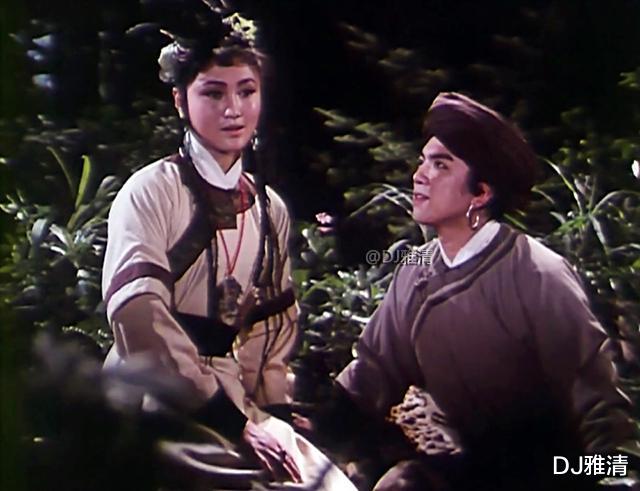 电影|昔日长影男星李显刚,高大帅气,为何当红时息影?如今65岁,近照曝光