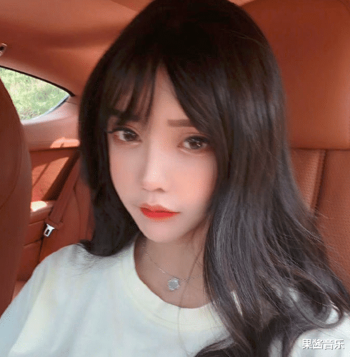 韩安冉■互撕连环剧再度上演了！