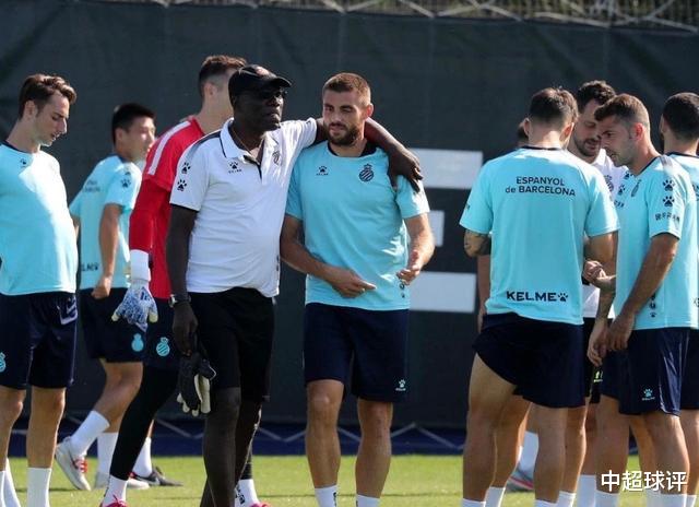 【武磊】晚上9点，武磊2周来首次发声：1句话让中国球迷太心疼！