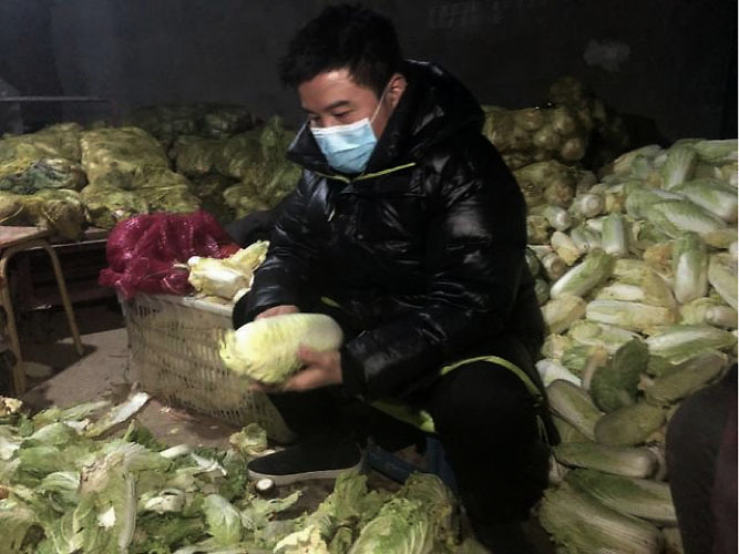 演唱会■水木年华缪杰连唱12小时 演唱会直播只为抗疫助农