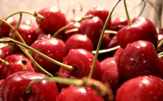 #水果#父母尽量少让孩子少吃4种水果，特别是最后一种，严重时甚至有生命危险！