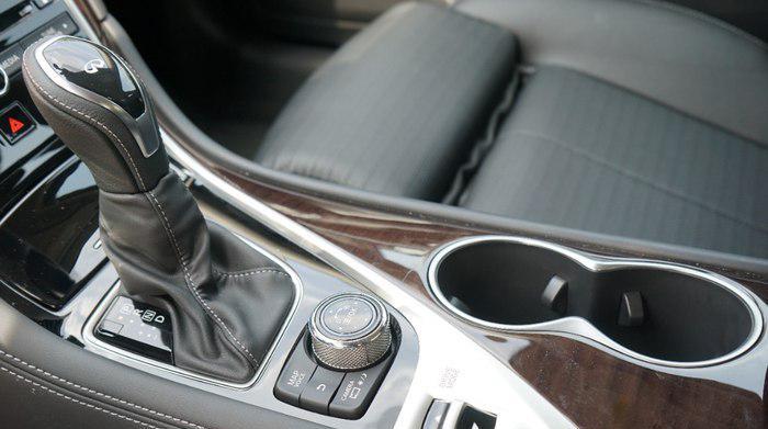 [英菲尼迪Q50L]年收入27万，买车执意要选英菲尼迪Q50L，车主：关键是质量好