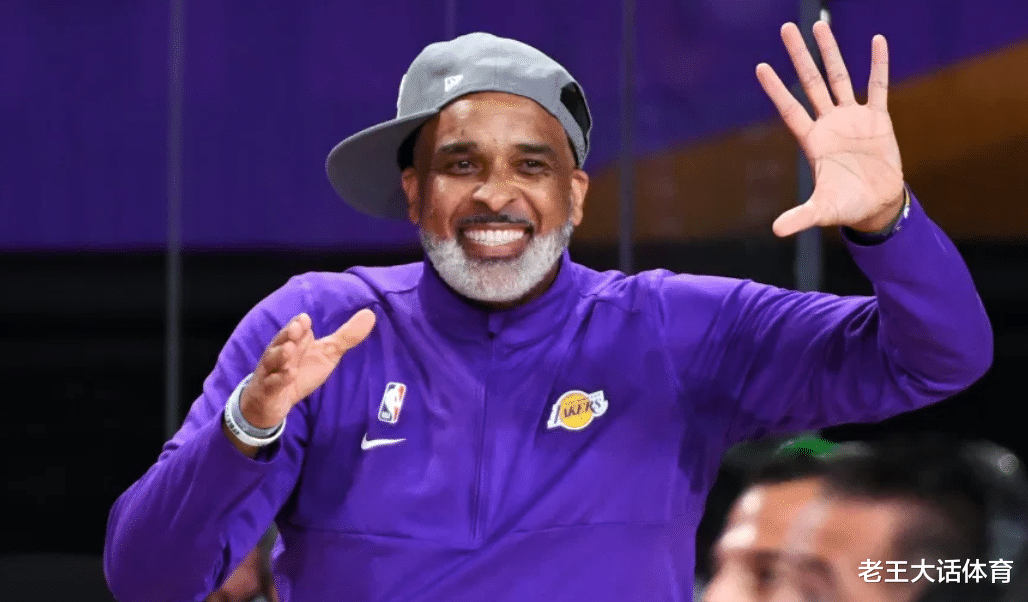湖人队|拒绝杜兰特，拒绝高薪！恭喜湖人！浓眉之后，又一夺冠功勋愿留队