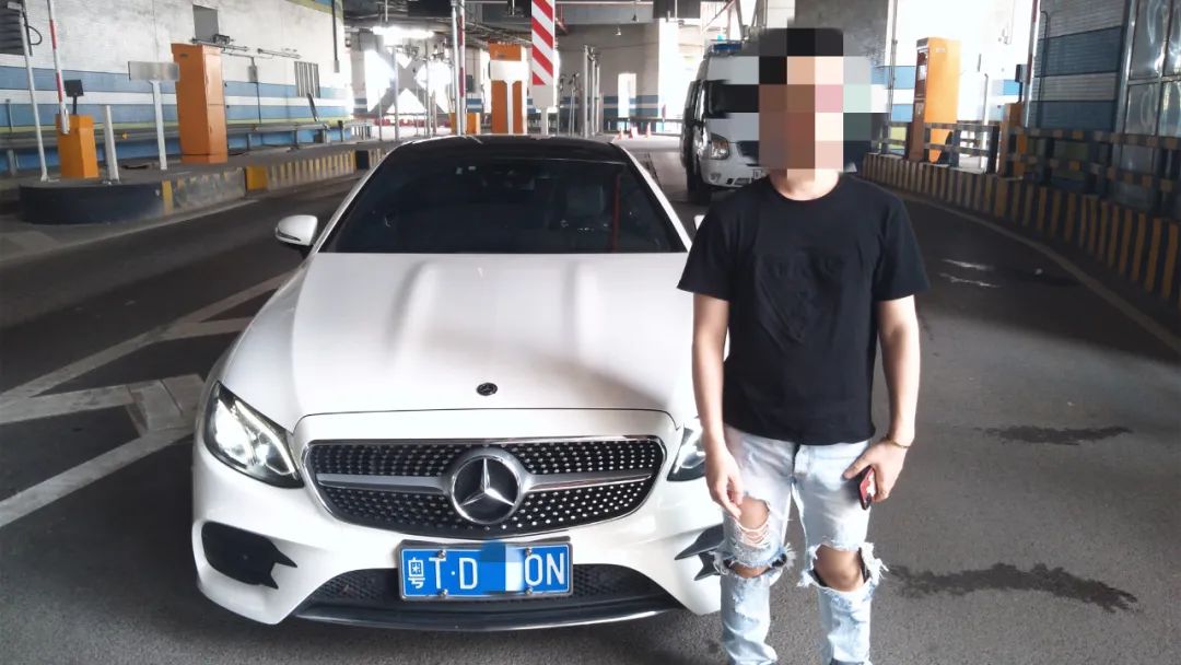 珠海交警|三小时3对情侣开豪车来珠海丢12分！车都开不回去！破了纪录！