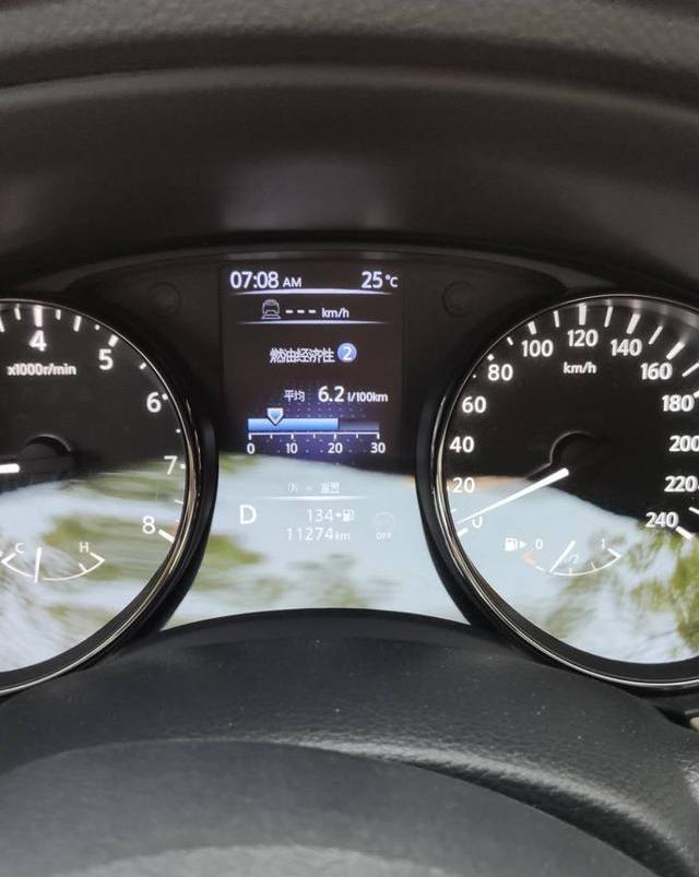 日产奇骏|买了奇骏很有面子吗？这款车落地268000元贵吗？车主反馈了小问题