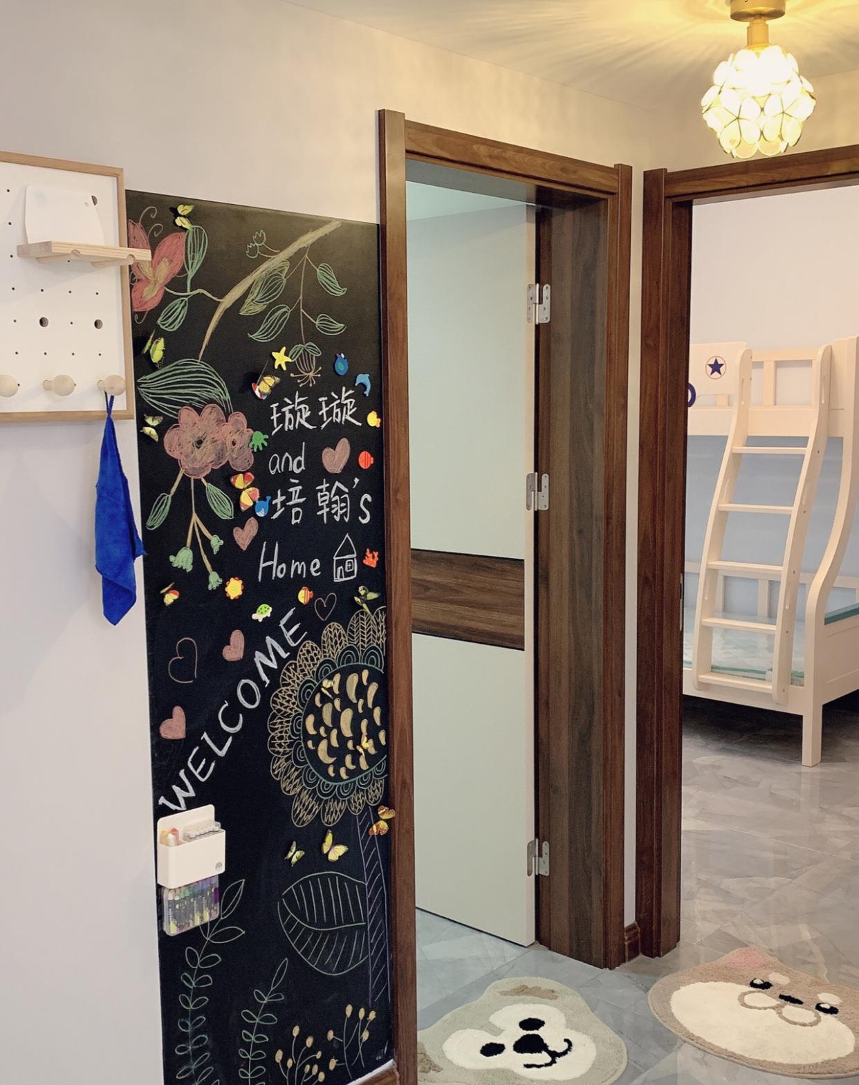 『』辛苦半年装修完工，效果很满意，尤其是电视墙，很期待入住，晒晒