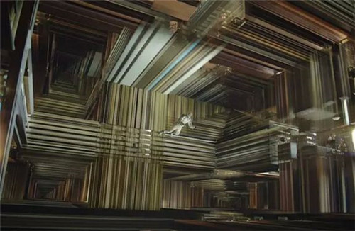 「三维空间」二维空间的闭合是圆，三维空间的闭合是球，四维空间的闭合是啥？