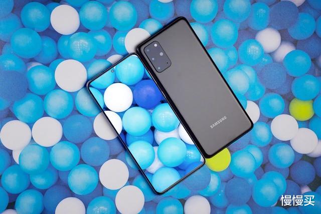 「曲面屏」“曲面屏”真的代表手机未来方向？618选购到底哪些机型值得买