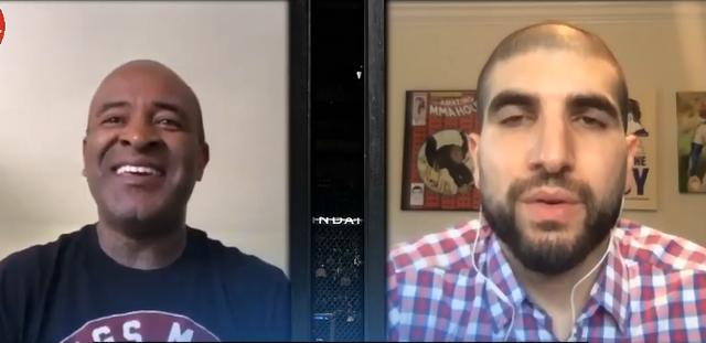 「迈克·泰森」沉默15年!泰森仍具有爆发力,金牌训练师谈挨重拳感受:他想杀人