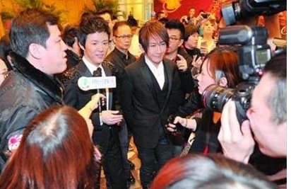 刘谦|2013年，王力宏冲到春晚后台，怒扇刘谦一耳光，当时到底发生了什么