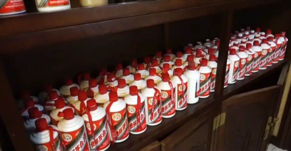 话晴空|北京一村支书严重涉黑判无期：豢养打手收受巨贿，开车强闯军事场地撞倒军人