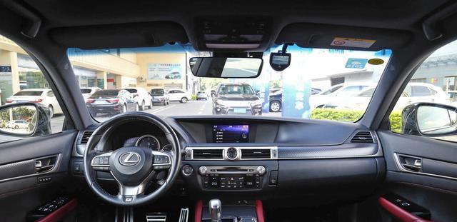 #丰田#丰田最失败的一款车，全系2.0T加后驱，即便停产都没降价，可惜了