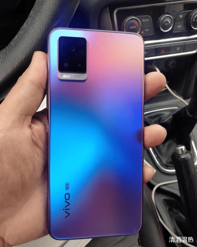 算法|vivo S7的前置摄像头带来不一样的表现