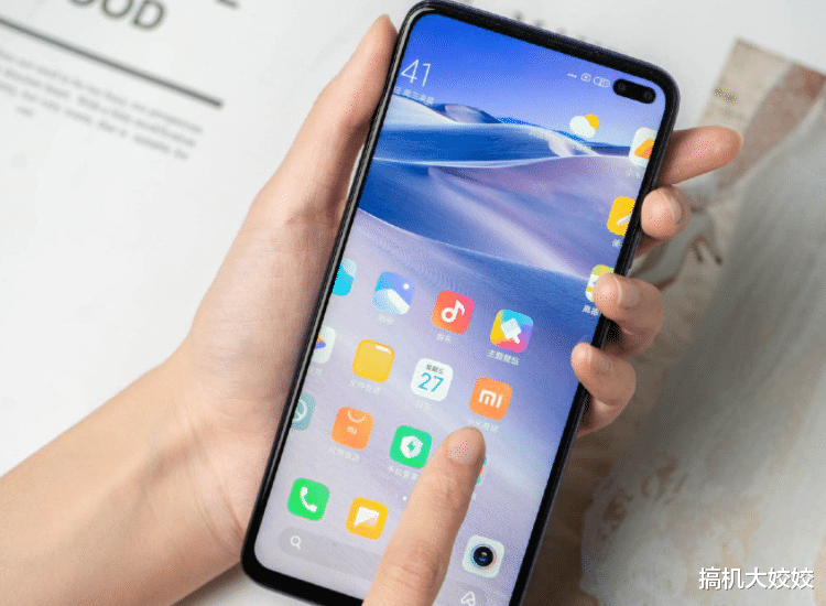 |1400元以下手机选购指南，这几款手机不比旗舰机差