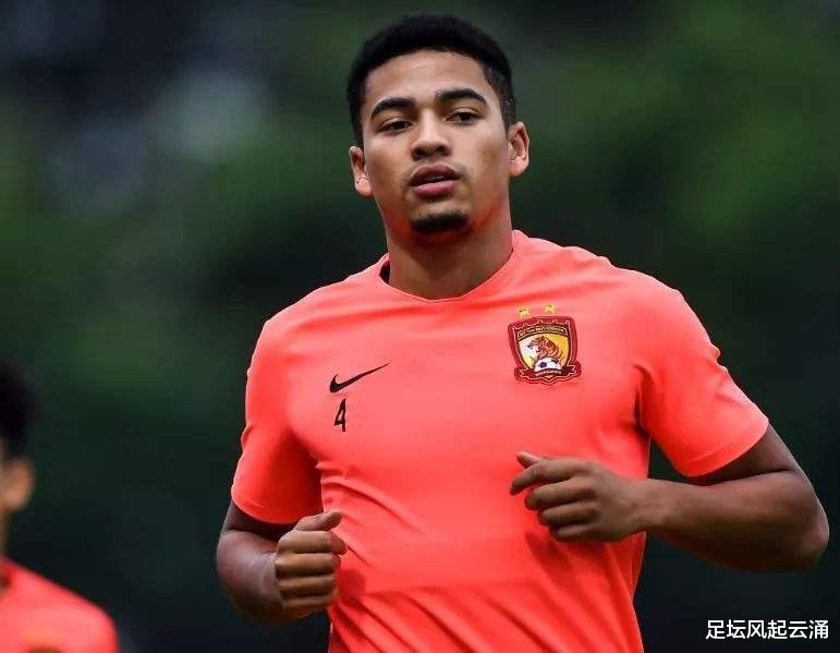 「广州恒大」京沪媒体一遍哀嚎！感叹恒大实力太强 呼吁足协出手干预