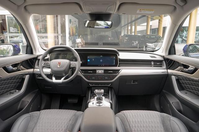 「奥迪Q5」奥迪Q5L迎来“死对头”2.0T+224匹马力，车主：看到价格就知道怎么选了