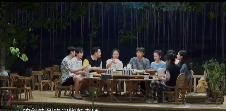 周迅：向往的生活：陶红周迅相处尴尬，韶华不再的影后，谁在强行挽尊？